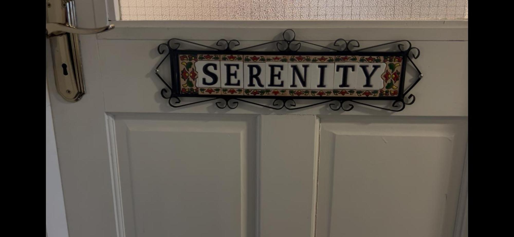 Serenity لونغفورد المظهر الخارجي الصورة